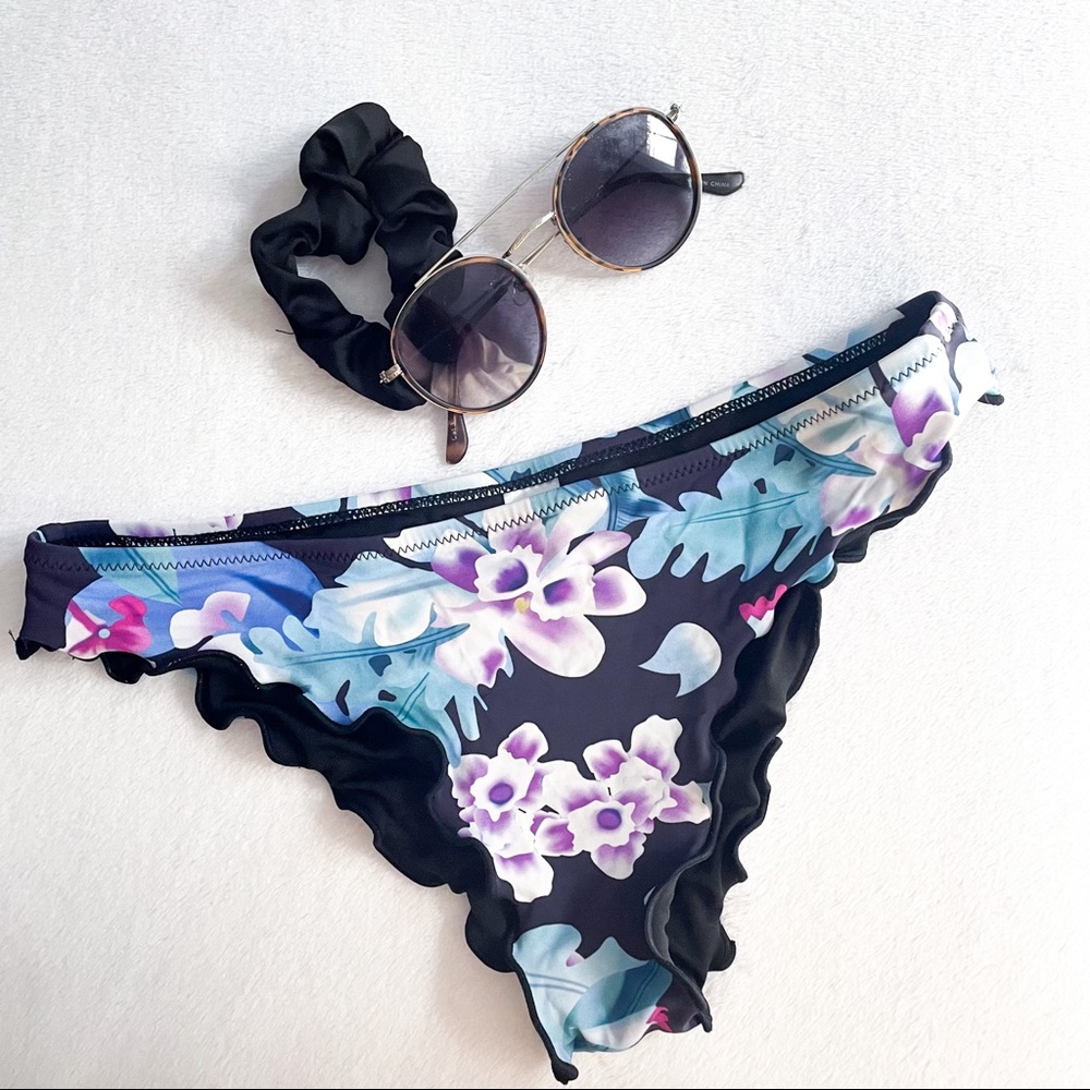 Ruffled Bikini Bottoms